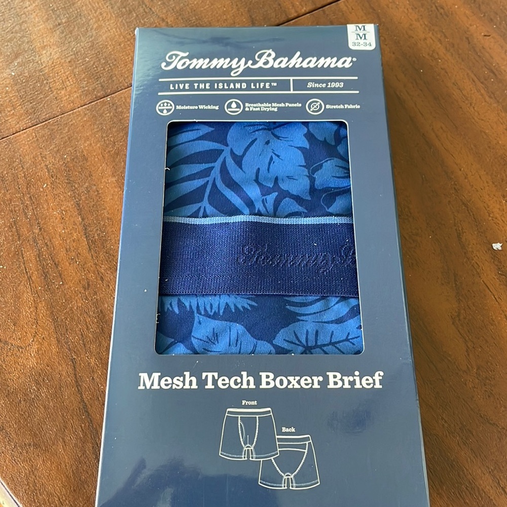 Tommy Bahama mens medium mesh tech boxer brief